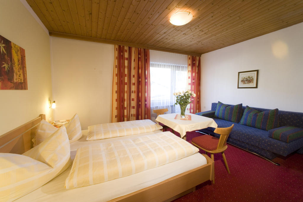 Gaestehaus Regina Uderns Pokój zdjęcie